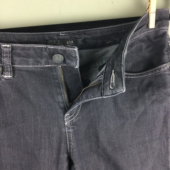 Prana Kayla Performance Stretch Denim Wash Mid-Rise Skinny Jeans Size 6 - Picture 8 of 10